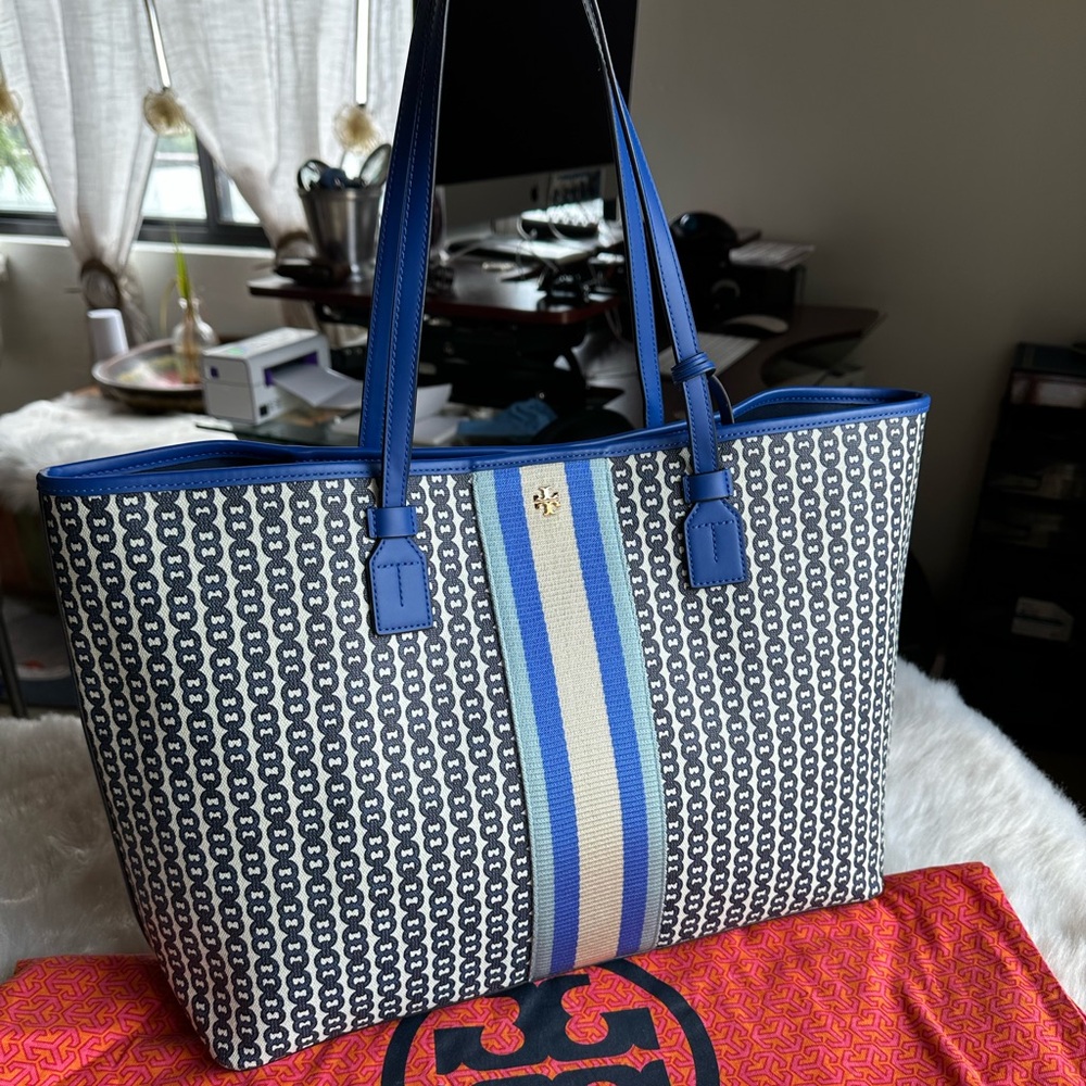 Tory Burch Blue Women's Tote Bag - Picture 13 of 13